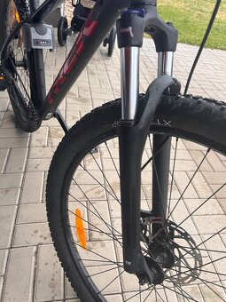 Díly z kola TREK Marlin - 5
