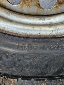 Nokian WR Snowproof 185/65 R15 - 5
