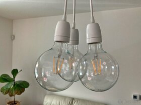 Moderní závěsný lustr s 3 žárovkami a Muuto základnou - 5