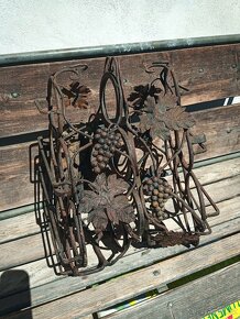 Regál na víno kovaný na 8 lahví 2 ks - 5