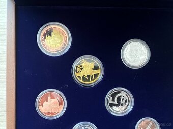 Sada oběžných mincí 2017 proof - dřevěná etue - 5