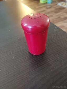 Retro kelímky atd - 5