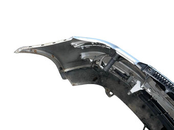 Přední nárazník stříbrná metalíza LA7W VW Touran 1T2 FL 2007 - 5