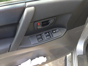 Mitsubishi Pajero 3,2DiD 118kW 2002 - díly - 5