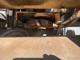 Fréza na kulatinu - dřevěné palisády - 5