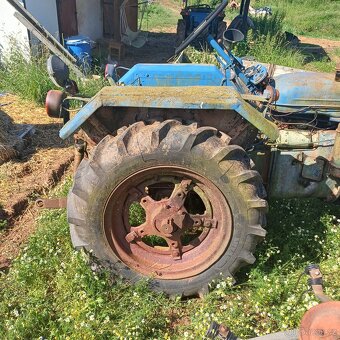 Prodám traktor - 5