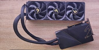 GeForce RTX 4090 XTREME WATERFORCE 24GB - záruka 6/2027 - 5