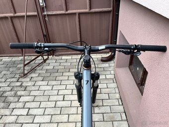 TREK Marlin 7 - 5