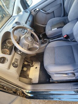 VW Caddy 1,2tsi ,7míst - 5