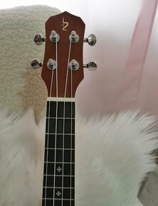 Prodám krásné ukulele - 5