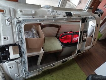 stropnice BMW X7 G07 - 5