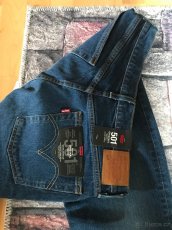 Levis 501 cropped - 5