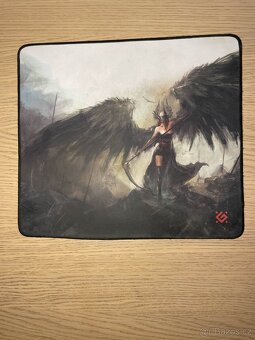 Mechanicka klavesnice + podložky ZDARMA - 5