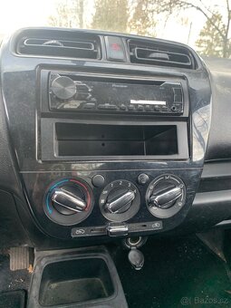 Mitsubishi Space Star - 5
