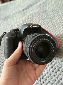 Canon EOS 700D Kit (EF-S 18-55mm IS STM) - 5