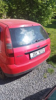 Ford fiesta 1.4 - 5