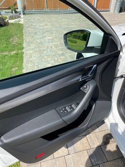 ŠKODA Octavia Combi III, 2.0 TDI/110 KW Style Plus, 2018/9 - 5