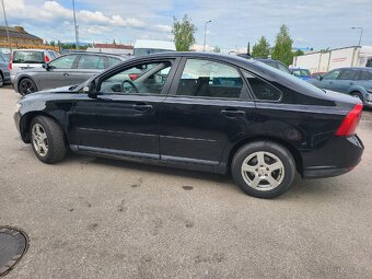Volvo S40,1.6D,84kw,rok 2010,nová STK. - 5