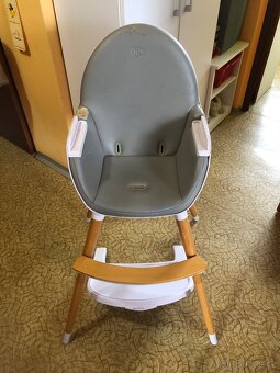 Jídelní židlička KINDERKRAFT šedo-bílá a dřevo - 5