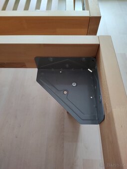 Postel masivní buková 200 x 90 cm + rošt Matraflex - 5