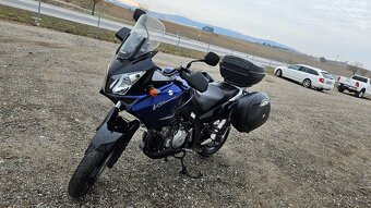 Suzuki V-Strom 1000 , plná výbava ,TOP STAV ,SERVISNÍ KNÍŽKA - 5