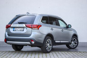 Mitsubishi Outlander 2.2 DI-D Instyle A/T. - 5