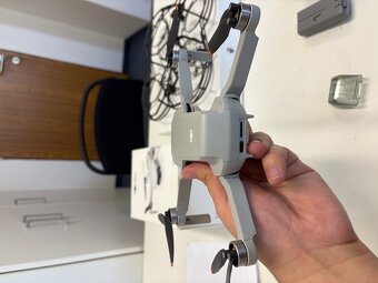 DJI Mini 2, 2x aku, příslušenství - 5