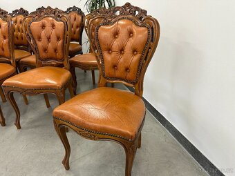 12 kusů Zámecké barokní židle CHESTERFIELD. Pravá kůže. - 5