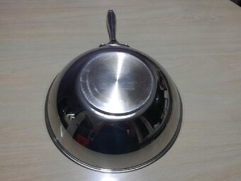 Tupperware pánev wok 4,2 l - 5
