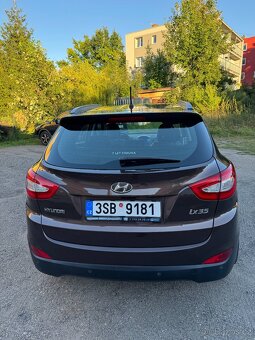 Hyundai ix35 původ CZ najeto 93200 km - 5