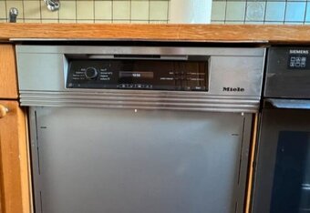 Kuchyně z masivu zn.Alno, se spotřebiči, 5903 - 5