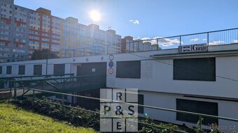 Prodej garáže 18 m², Praha - Troja, ev.č. 00227 - 5