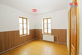 Prodej bytu 3+1, 65 m², Nový Bor, ul. Gen. Svobody - 5