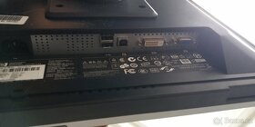 Prodám LCD  19 " monitor HP L1950 - 5