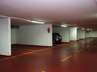 Pronájem - parking v bytovém komplexu Sluneční Stráň Liberec - 5