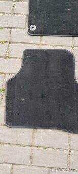 Prodám originální látkové koberečky b7 - 5