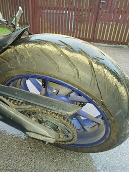 Yamaha MT 09 - 5