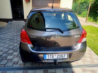Toyota Yaris 1.3 - 5