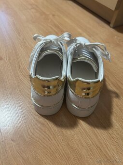 Dámské boty Guess 39 - 5