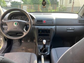 Škoda Octavia Combi 1.8 T 4x4 110 kW - 5
