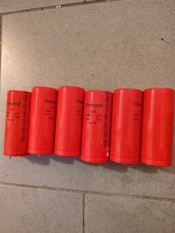 Veškeré elektrolytické kondenzátory - 5