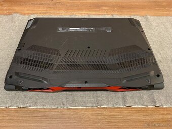 Acer Nitro AN515-55 - 5