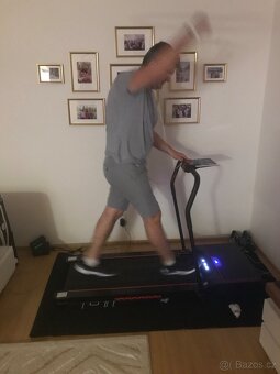 Běžící pás s vibrační plošinou - 5