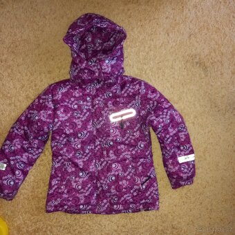 Moc pěkná teplá dívčí bunda - 5