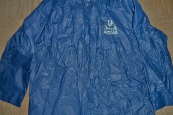 Pláštěnky vel. 122 - 5