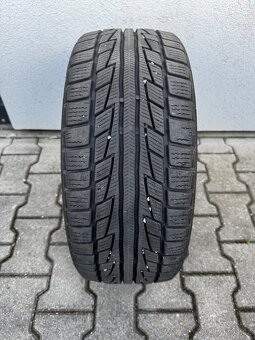 Zimni pneu 215/40 R17 - 5