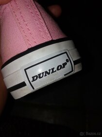 Prodam tenisky 32 Nove a moc pekne,Dunlop - 5