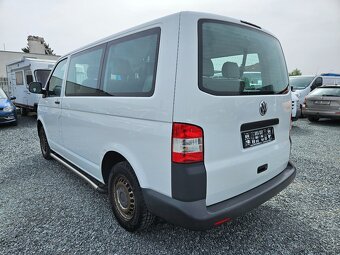VW TRANSPORTER 2.0 TDI 9MÍST L1H1 2010 - 5