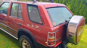 Opel Frontera 2.3 TD 4x4 - 5