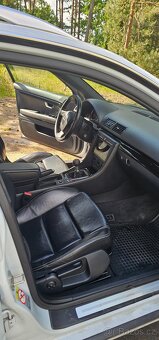 Audi A4 Avant 2.0TDi S-line - 5